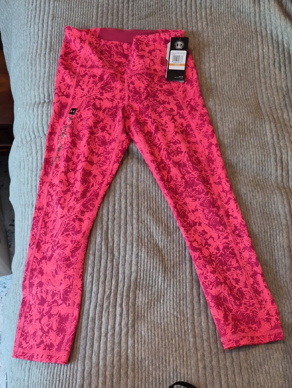 Under Armour Womans Pink Printed Performance Leggings Size S